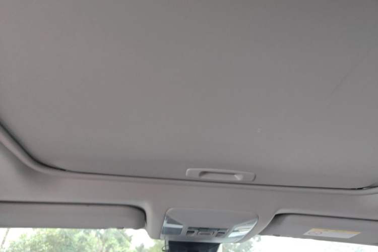 Used Toyota RAV4 2022 2.0L CVT Two-Wheel Drive Fashion Plus Edition Headliner