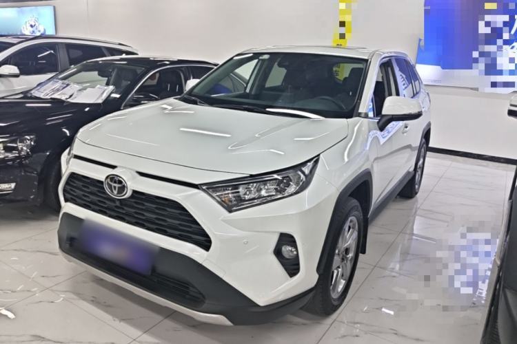 Used Toyota RAV4 2022 2.0L CVT Two-Wheel Drive Fashion Edition Guazi used car, China used car export, Used car for sale, Used  cars, Cheapest cars for sale