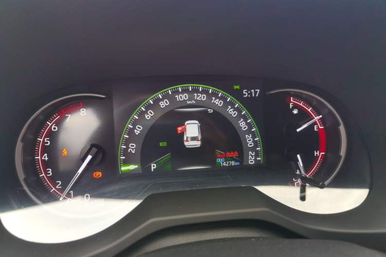 Used Toyota RAV4 2022 2.0L CVT Two-Wheel Drive Fashion Edition Instrument Cluster