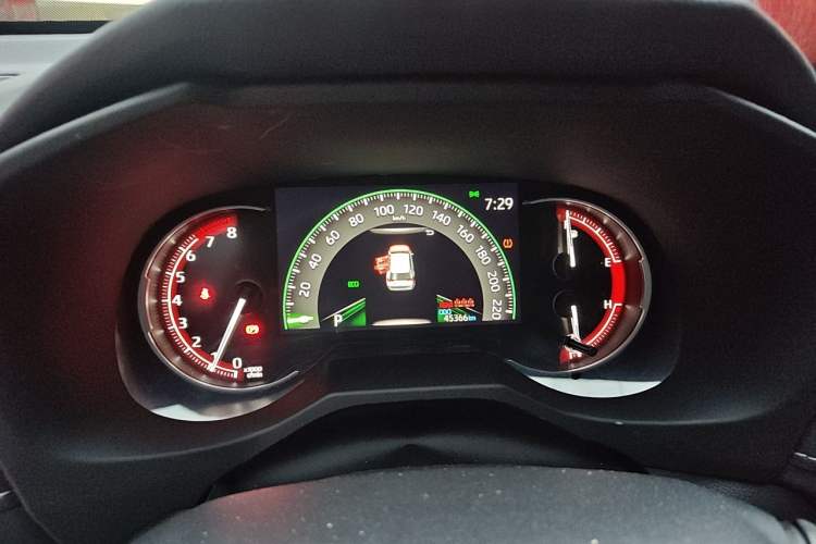 Used Toyota RAV4 2022 2.0L CVT Two-Wheel Drive Fashion Edition Instrument Cluster
