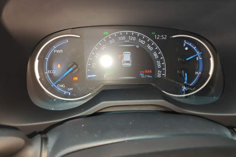 Used Toyota RAV4 2022 Dual-Engine 2.5L E-CVT Two-Wheel Drive Elite Edition Instrument Cluster