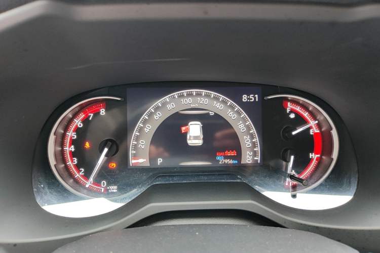 Used Toyota RAV4 2022 2.0L CVT Two-Wheel Drive Fashion Edition Instrument Cluster