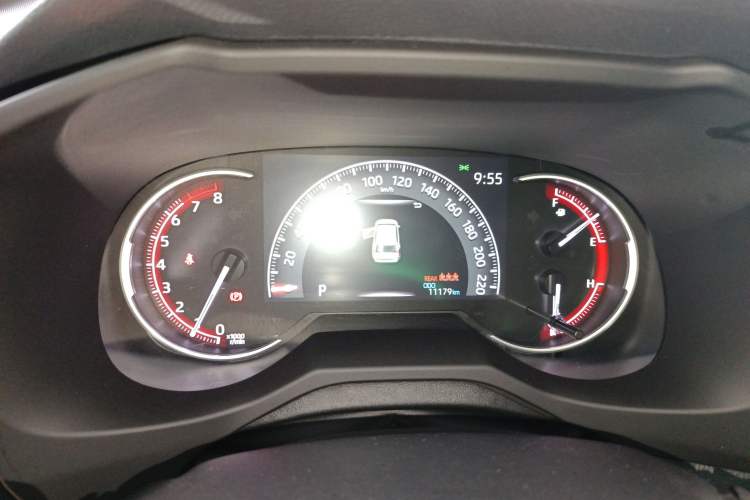 Used Toyota RAV4 2022 2.0L CVT Two-Wheel Drive Fashion Edition Instrument Cluster
