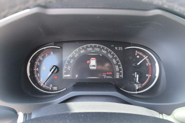 Used Toyota RAV4 2022 2.0L CVT Two-Wheel Drive Fashion Edition Instrument Cluster
