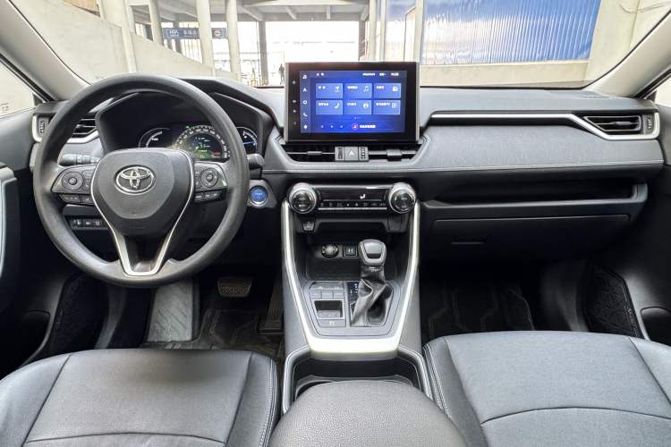 Used Toyota RAV4 2022 Dual-Engine 2.5L E-CVT Two-Wheel Drive Elite Edition Interior 1