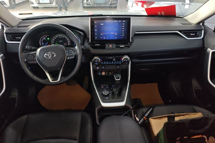 Used Toyota RAV4 2022 Dual-Engine 2.5L E-CVT Four-Wheel Drive Elite Plus Edition Interior 2