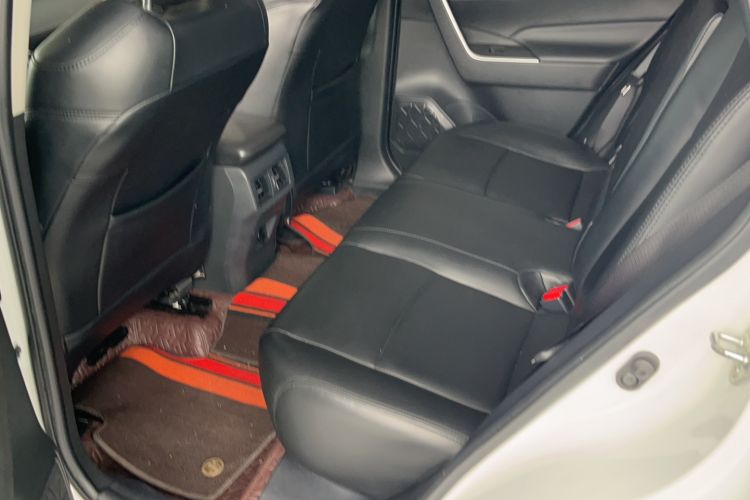 Used Toyota RAV4 2022 2.0L CVT Two-Wheel Drive Urban Edition Interior 2