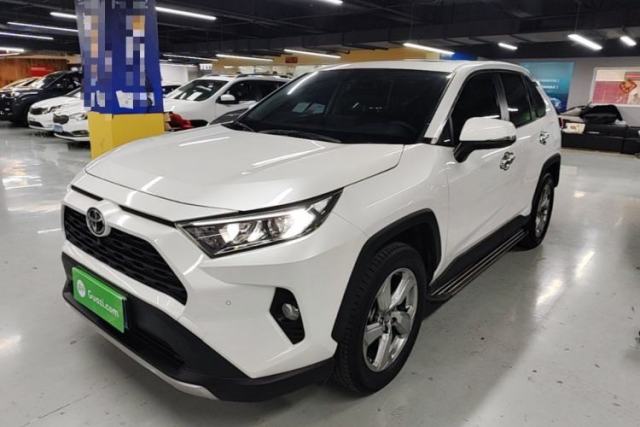 Used Toyota RAV4 2022 2.0L CVT Two-Wheel Drive Fashion Plus Edition