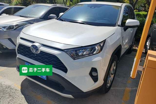 Used Toyota RAV4 2022 Dual-Engine 2.5L E-CVT Two-Wheel Drive Elite Edition