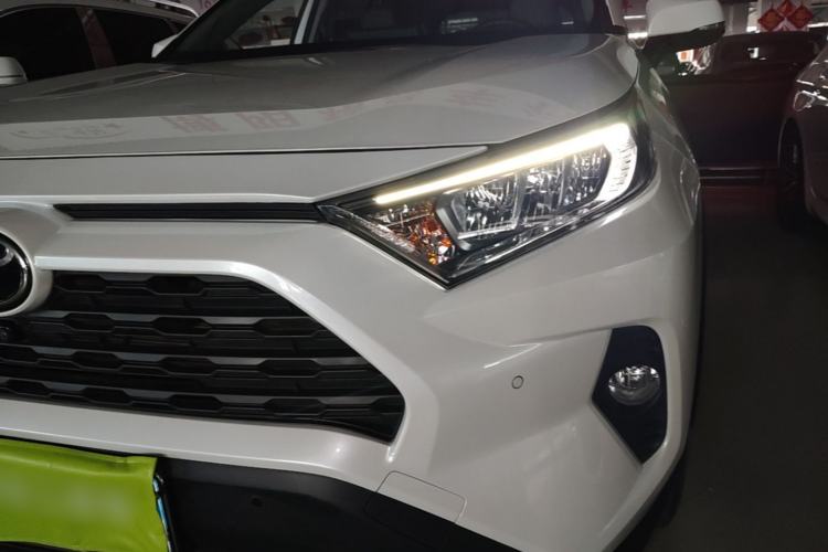 Used Toyota RAV4 2022 2.0L CVT Two-Wheel Drive Fashion Edition Left Front Headlight