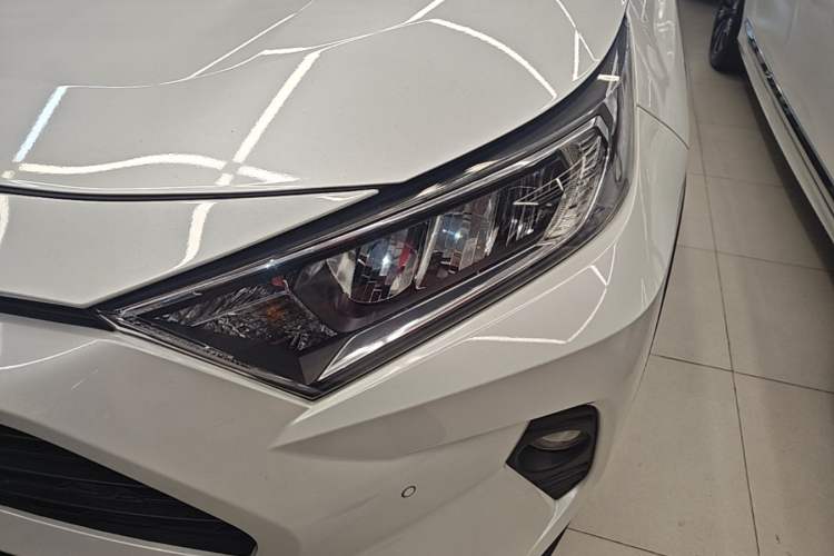 Used Toyota RAV4 2022 2.0L CVT Two-Wheel Drive Fashion Plus Edition Left Front Headlight