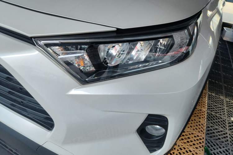 Used Toyota RAV4 2022 2.0L CVT Two-Wheel Drive Fashion Edition Left Front Headlight