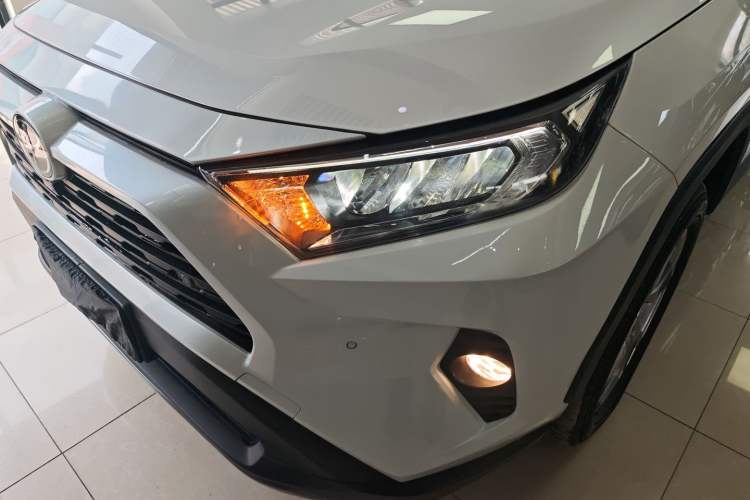 Used Toyota RAV4 2022 2.0L CVT Two-Wheel Drive Fashion Plus Edition Left Front Headlight