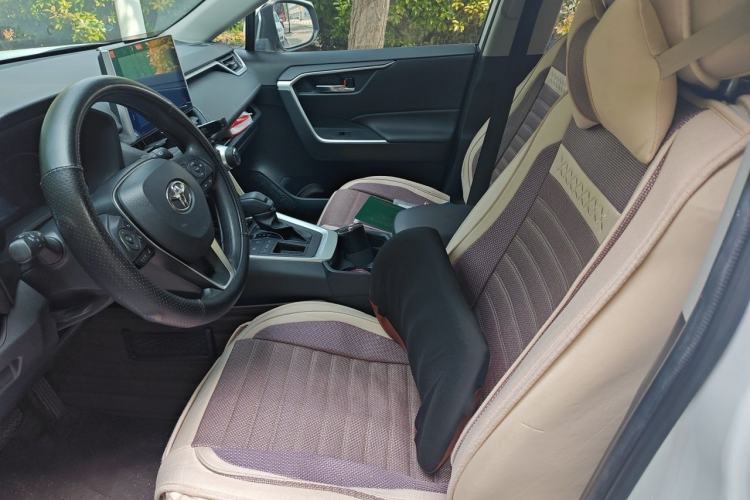 Used Toyota RAV4 2022 2.0L CVT Two-Wheel Drive Fashion Edition Left Front Seat
