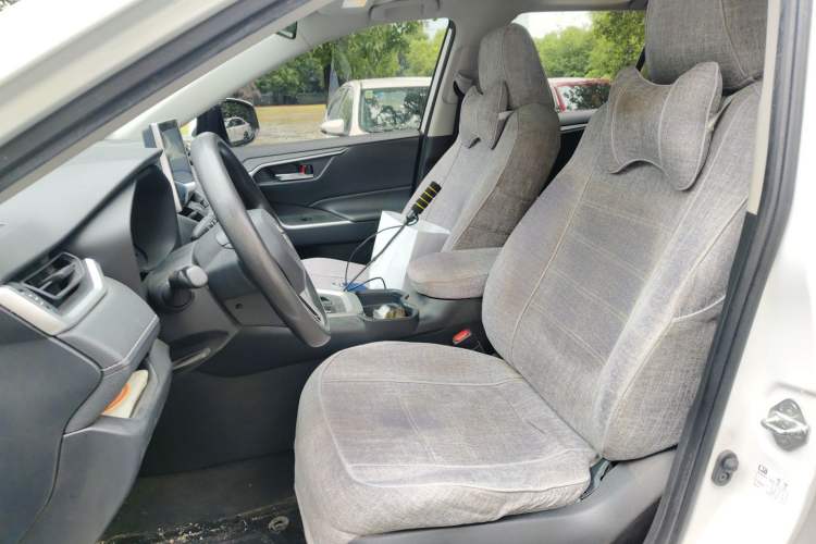 Used Toyota RAV4 2022 2.0L CVT Two-Wheel Drive Fashion Edition Left Front Seat
