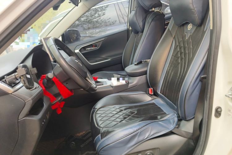 Used Toyota RAV4 2022 2.0L CVT Two-Wheel Drive Fashion Plus Edition Left Front Seat