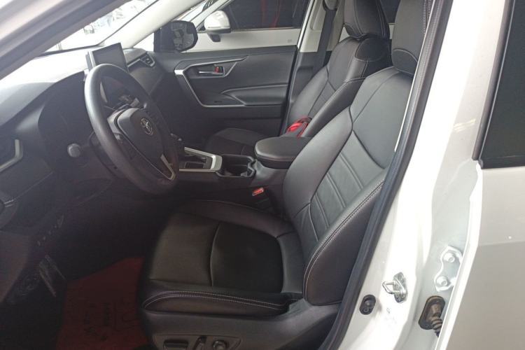 Used Toyota RAV4 2022 2.0L CVT Two-Wheel Drive Fashion Edition Left Front Seat