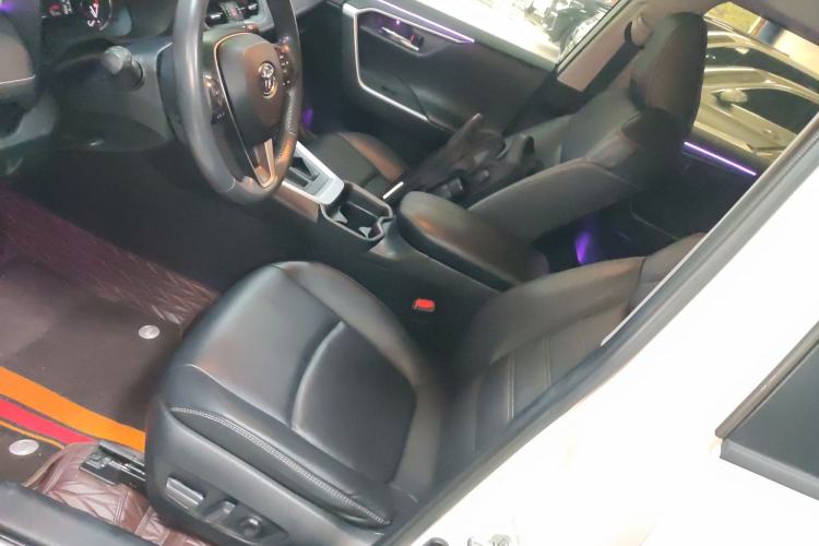 Used Toyota RAV4 2022 2.0L CVT Two-Wheel Drive Fashion Plus Edition Left Front Seat