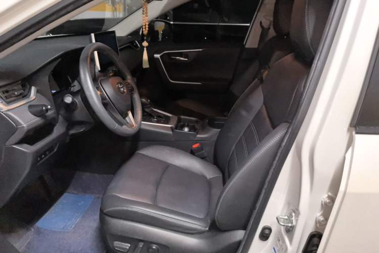 Used Toyota RAV4 2022 Dual-Engine 2.5L E-CVT Four-Wheel Drive Elite Plus Edition Left Front Seat