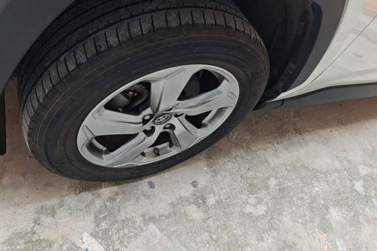 Used Toyota RAV4 2022 2.0L CVT Two-Wheel Drive Fashion Plus Edition Left Front Wheel Hub