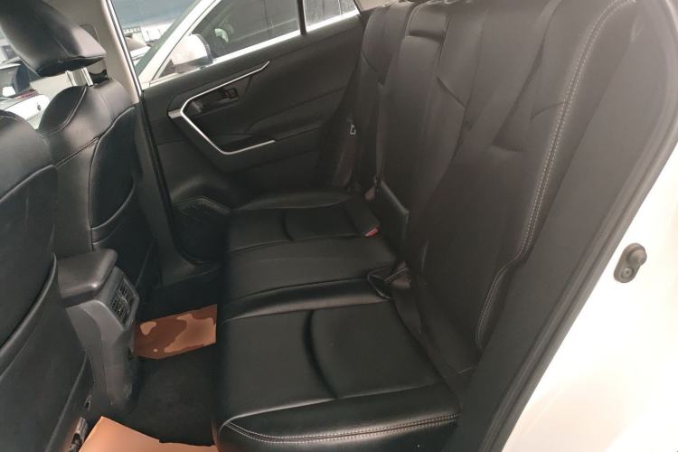 Used Toyota RAV4 2022 2.0L CVT Two-Wheel Drive Urban Edition Left Rear Seat