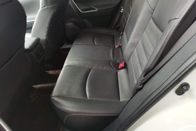 Used Toyota RAV4 2022 2.0L CVT Two-Wheel Drive Fashion Plus Edition Left Rear Seat