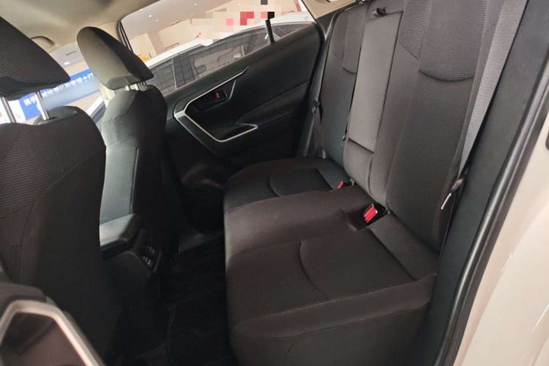Used Toyota RAV4 2022 2.0L CVT Two-Wheel Drive Urban Edition Left Rear Seat