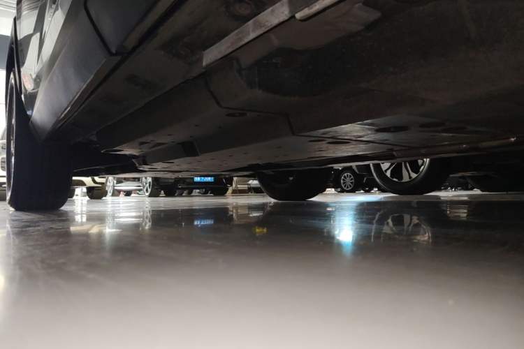 Used Toyota RAV4 2022 2.0L CVT Two-Wheel Drive Fashion Edition Left Side Sill