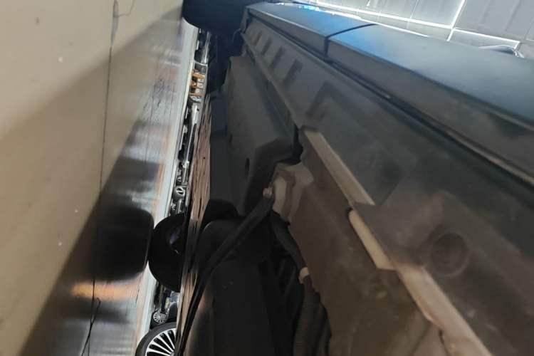 Used Toyota RAV4 2022 Dual-Engine 2.5L E-CVT Two-Wheel Drive Elite Edition Left Side Sill
