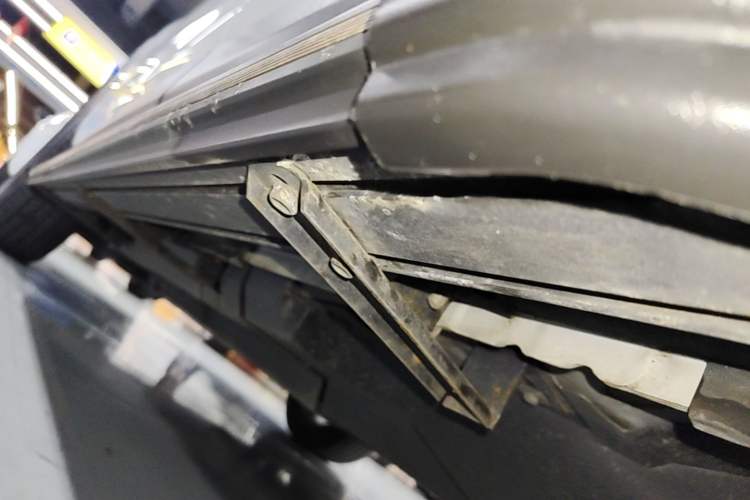 Used Toyota RAV4 2022 2.0L CVT Two-Wheel Drive Fashion Plus Edition Left Side Sill