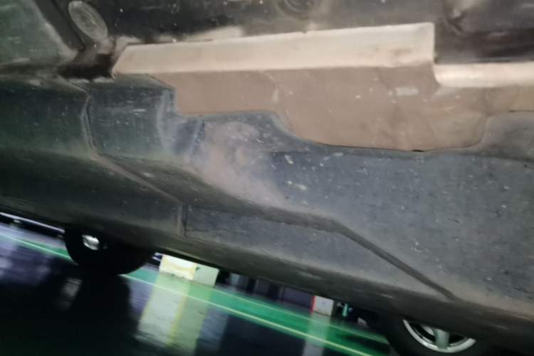 Used Toyota RAV4 2022 2.0L CVT Two-Wheel Drive Fashion Plus Edition Left Side Sill