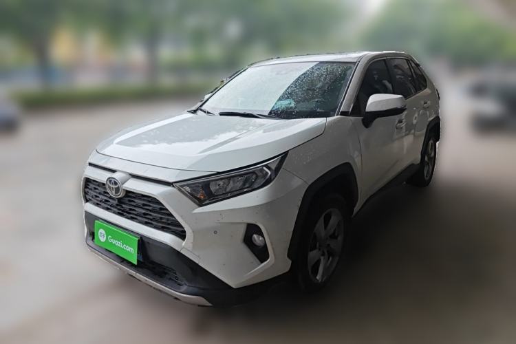Used Toyota RAV4 2022 2.0L CVT Two-Wheel Drive Fashion Plus Edition Guazi used car, China used car export, Used car for sale, Used cars, Cheapest cars for sale