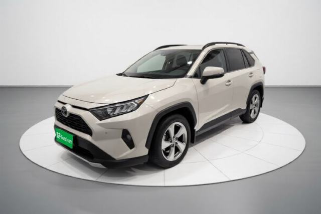 Used Toyota RAV4 2022 2.0L CVT Two-Wheel Drive Fashion Plus Edition