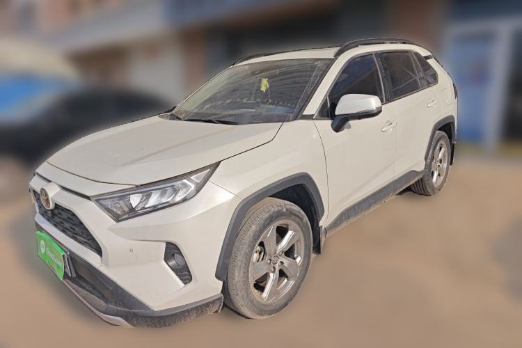 Used Toyota RAV4 2022 2.0L CVT Two-Wheel Drive Fashion Plus Edition Guazi used car, China used car export, Used car for sale, Used  cars, Cheapest cars for sale