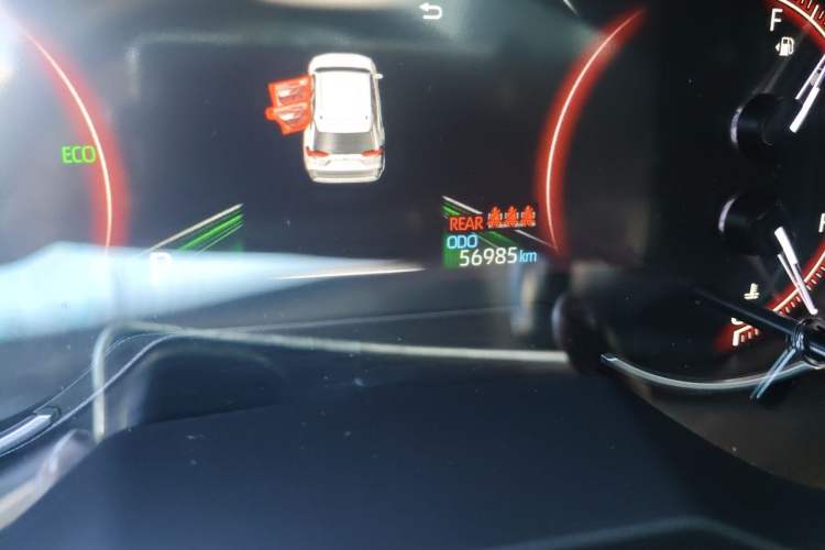 Used Toyota RAV4 2022 2.0L CVT Two-Wheel Drive Fashion Plus Edition Odometer Close Up