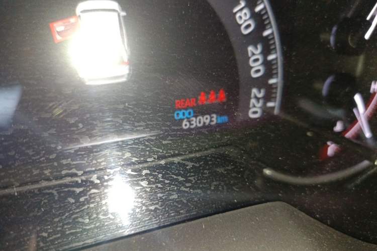 Used Toyota RAV4 2022 2.0L CVT Two-Wheel Drive Fashion Plus Edition Odometer Close Up