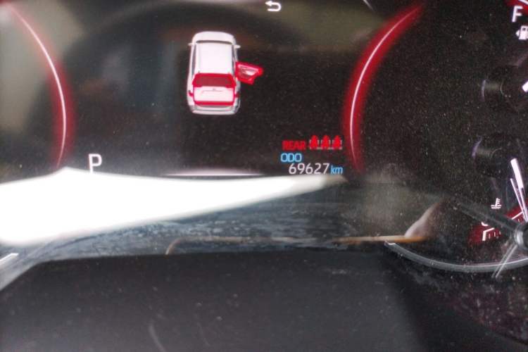 Used Toyota RAV4 2022 2.0L CVT 4x4 Style Plus Edition Odometer Close Up