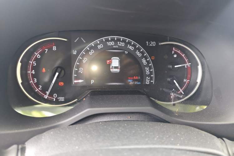 Used Toyota RAV4 2022 2.0L CVT Two-Wheel Drive Fashion Plus Edition Odometer Close Up