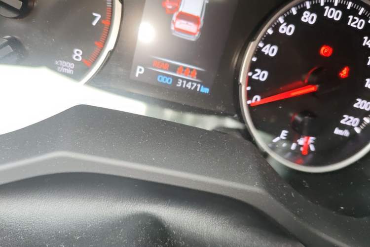 Used Toyota RAV4 2022 2.0L CVT Two-Wheel Drive Urban Edition Odometer Close Up