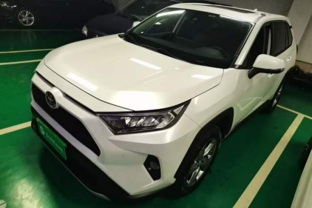 Used Toyota RAV4 2022 2.0L CVT Two-Wheel Drive Fashion Plus Edition