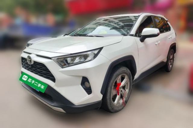 Used Toyota RAV4 2022 2.0L CVT Two-Wheel Drive Fashion Edition