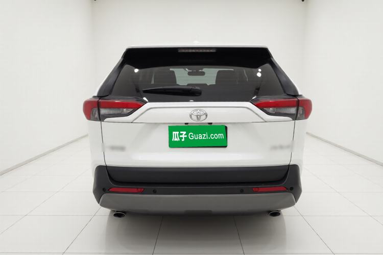 Used Toyota RAV4 2022 2.0L CVT Two-Wheel Drive Fashion Edition Rear