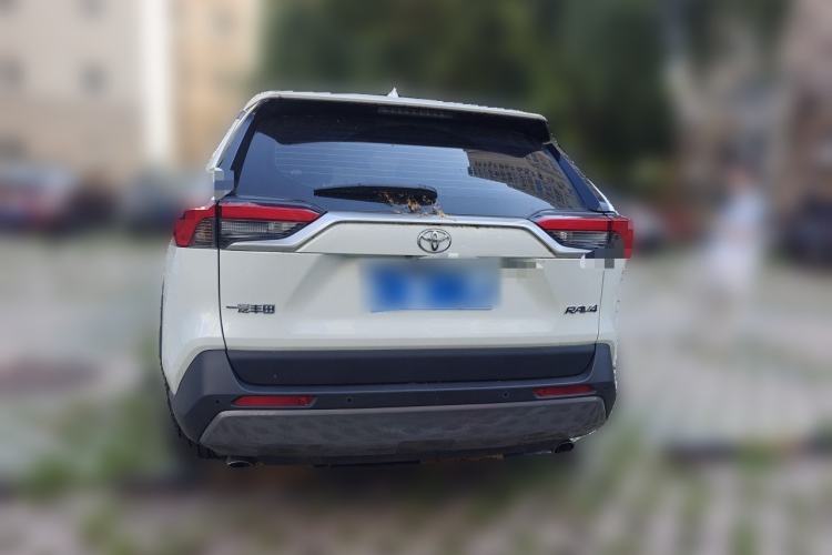 Used Toyota RAV4 2022 2.0L CVT Two-Wheel Drive Prestige Edition Rear