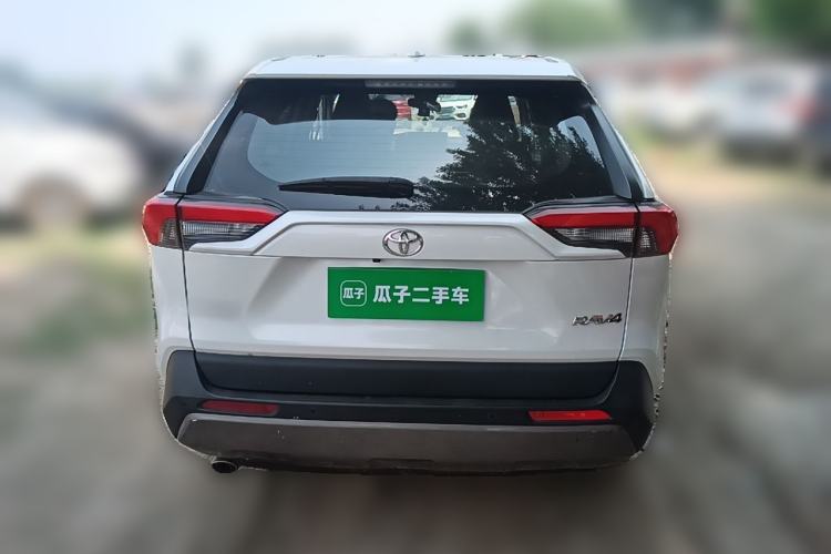 Used Toyota RAV4 2022 2.0L CVT Two-Wheel Drive Fashion Plus Edition Rear