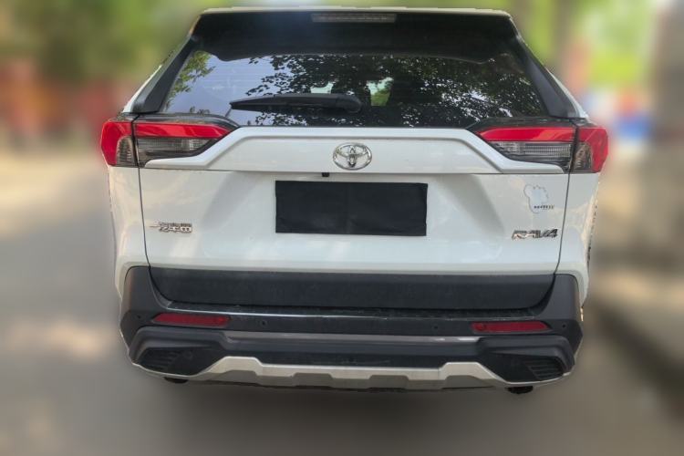 Used Toyota RAV4 2022 2.0L CVT Two-Wheel Drive Fashion Plus Edition Rear