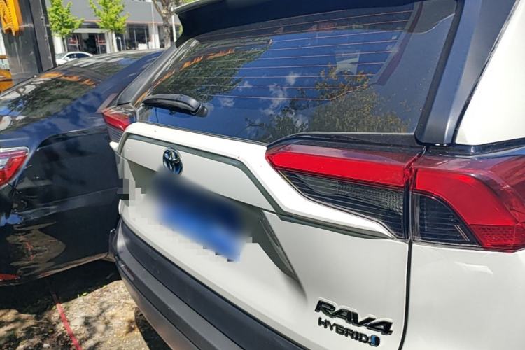 Used Toyota RAV4 2022 Dual-Engine 2.5L E-CVT Two-Wheel Drive Elite Edition Rear