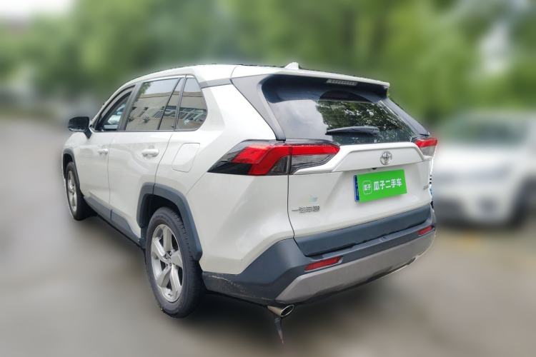 Used Toyota RAV4 2022 2.0L CVT Two-Wheel Drive Fashion Edition Rear Left 45 Deg