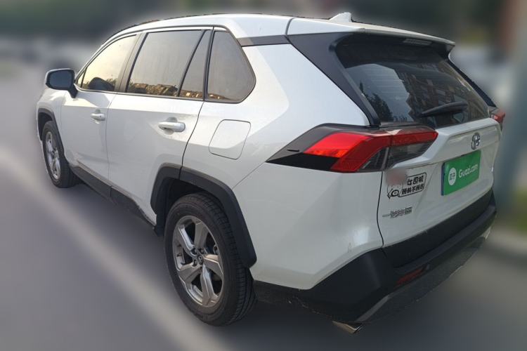 Used Toyota RAV4 2022 2.0L CVT Two-Wheel Drive Fashion Plus Edition Rear Left 45 Deg