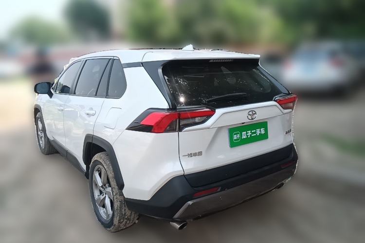 Used Toyota RAV4 2022 2.0L CVT Two-Wheel Drive Fashion Plus Edition Rear Left 45 Deg