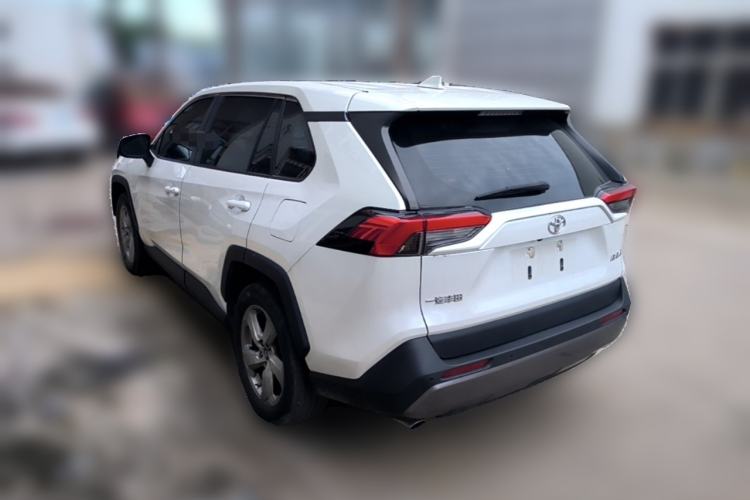 Used Toyota RAV4 2022 2.0L CVT Two-Wheel Drive Fashion Plus Edition Rear Left 45 Deg